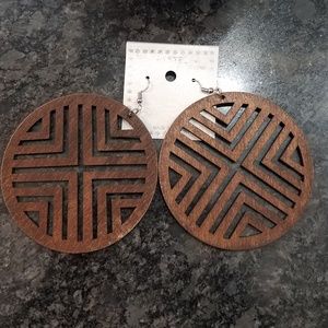 🆕️Natural Wood Stencil Round Earrings